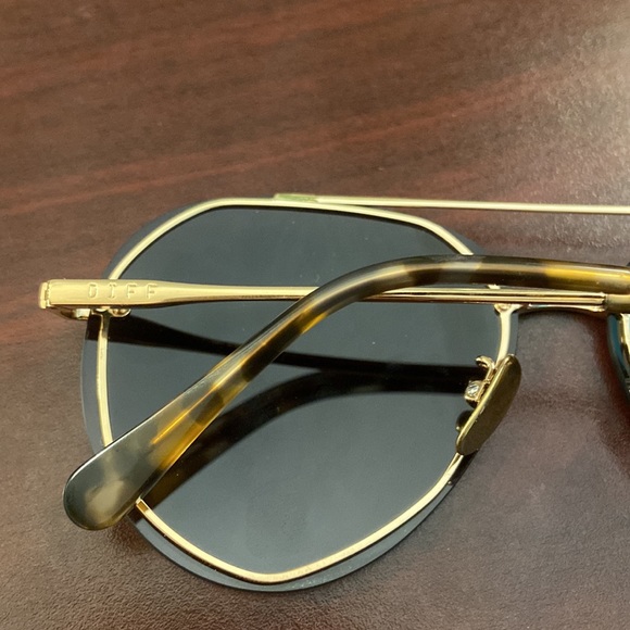Diff aviators, dark brown with gold - Picture 5 of 5